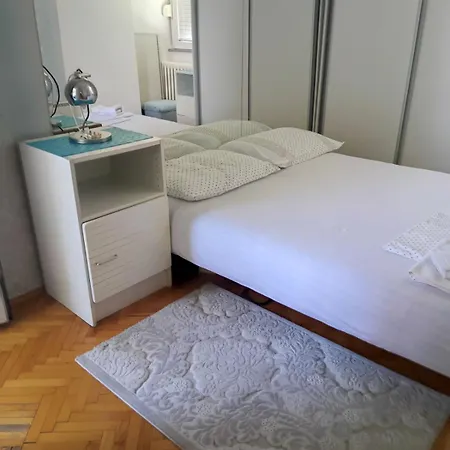 Cozy Near Center * Skopje